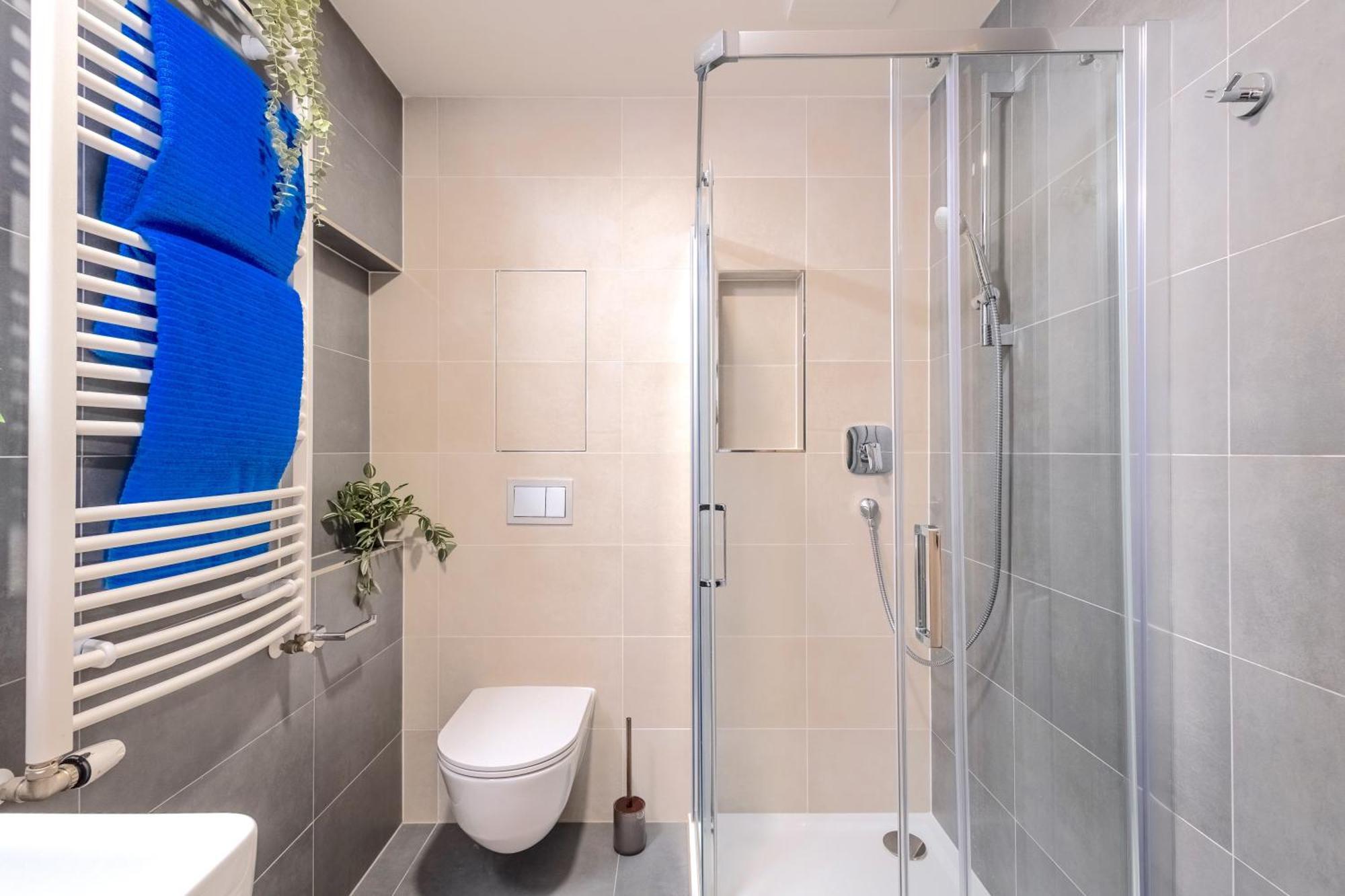 Design - Balcony, Free Parking, Yoga, 10 Mins To Center, By Gravity Apartmán Praha